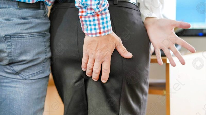 Comportement inapproprié au travail