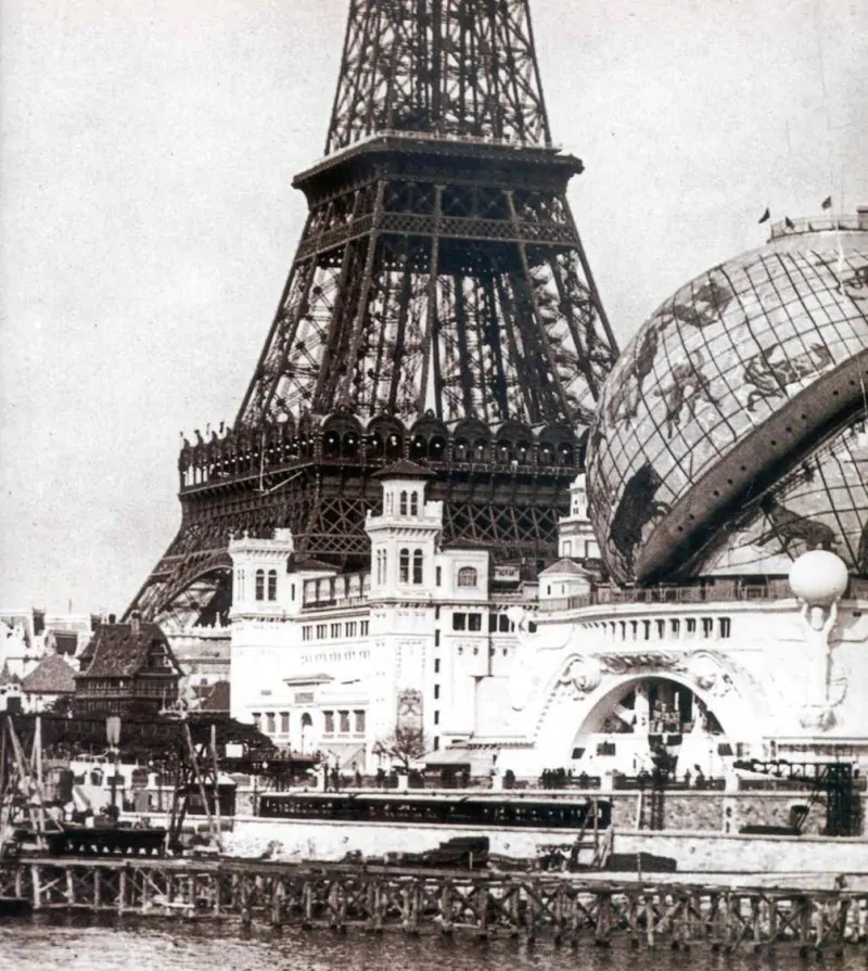 Globe Celeste Paris