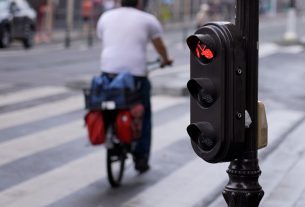 Accident à Paris : Le choc entre Bruno Le Maire et un cycliste imprudent ébranle le 6e arrondissement