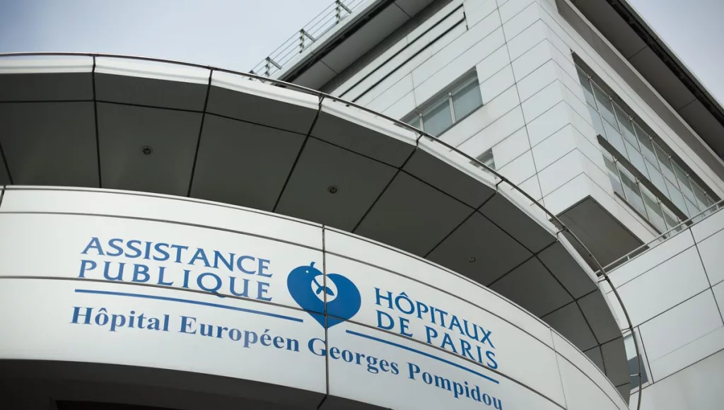 Intrusion à l'Hôpital Georges-Pompidou : Un Homme Déguisé en Soignant Arrêté
