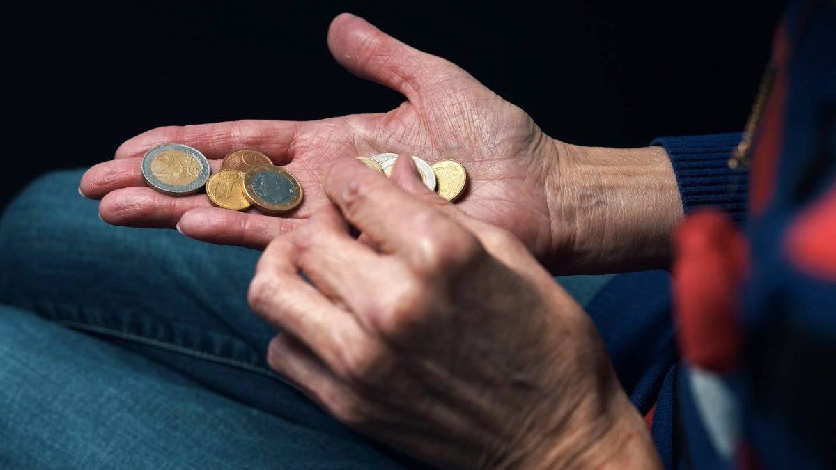 gouvernement report pensions