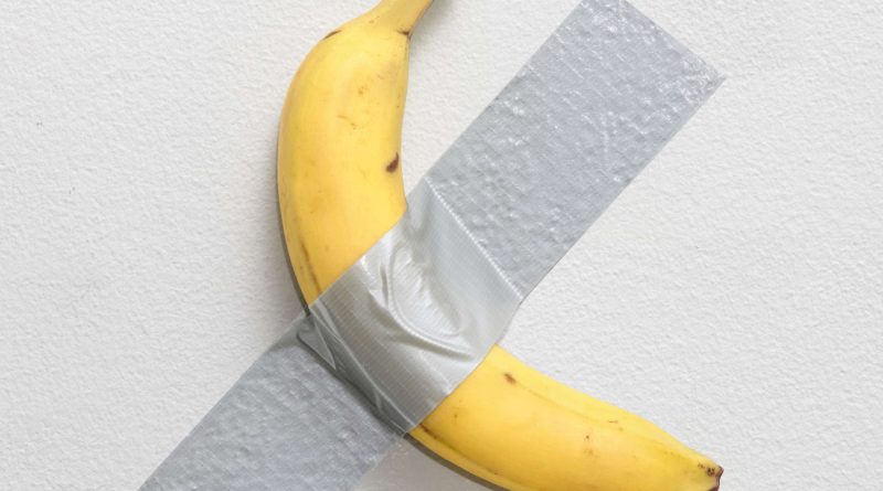 banane scotchée mur
