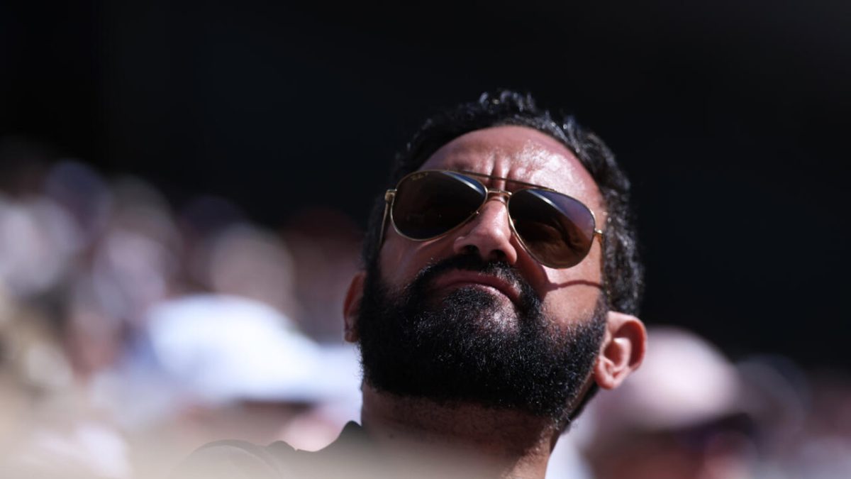M6 ne laisse rien passer ! Cyril Hanouna est remis à sa place avant même son arrivée sur la chaîne. Découvrez les coulisses de l’affaire.