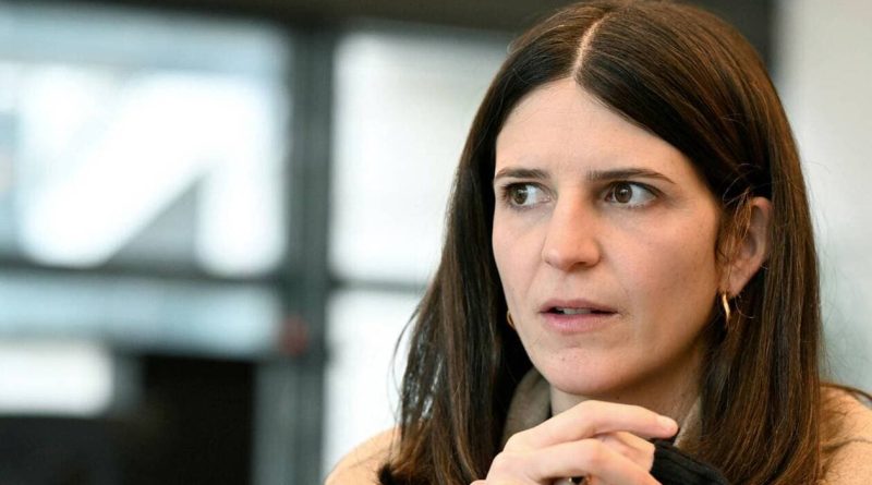Nouveau scandale dans la Macronie : Clara Chappaz aurait réquisitionné un chauffeur préfectoral pour une sortie personnelle à Paris.