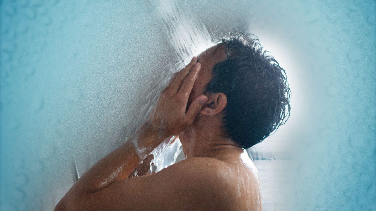 Pénis flasque vs pénis en érection : que révèle vraiment cette différence ? Et pourquoi cela obsède autant les hommes ? Réponse dans notre dossier.
