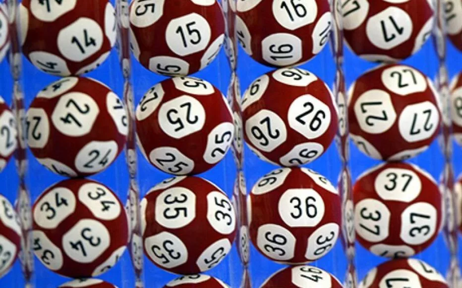 L’EuroMillions livre un jackpot historique de 250 millions en France : récit complet du gagnant et explications de la FDJ, selon Le Parisien.