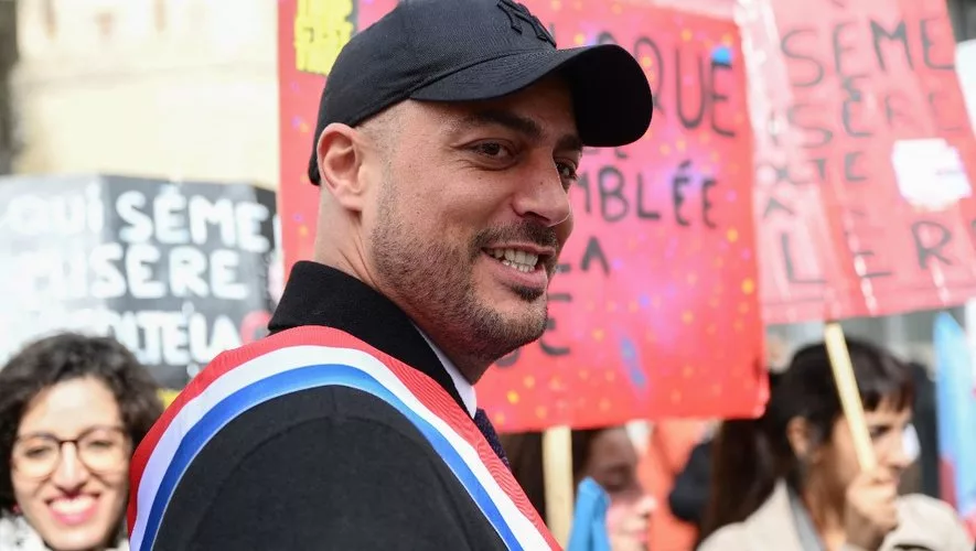 À Marseille, la rivalité électorale prend une tournure judiciaire : Sébastien Delogu mis en cause par un médecin qui dépose une main courante.