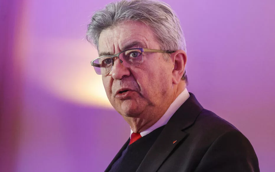 10 septembre 2025 : les réseaux sociaux appellent à bloquer le pays. Mélenchon s’en empare, mais la France veut-elle encore de lui ?
