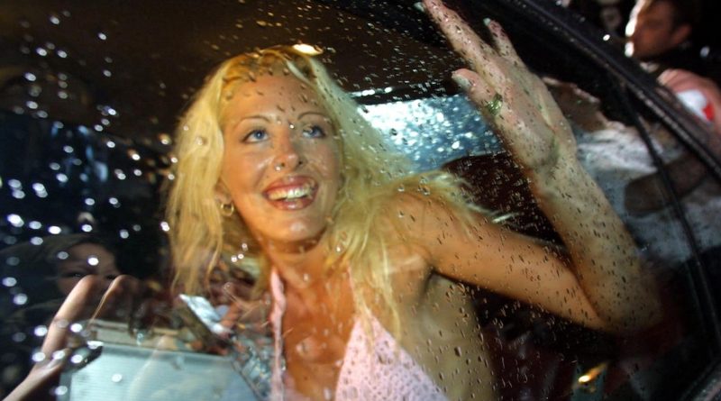 Loft Story saison 1 : révélations sur la vie des lofteurs 20 ans après leur passage devant les caméras de M6.