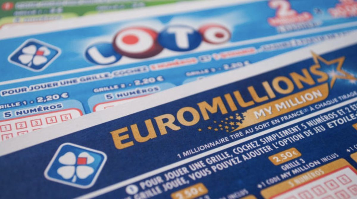 ticket de loterie euro millions avec grille de jeu et numéros visibles, illustration des gains aux jeux d’argent et de leur fiscalité en france