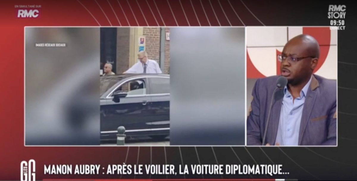 Capture d'écran de l'émission Les Grandes Gueules sur RMC Story montrant une vidéo de Manon Aubry montant dans une berline avec chauffeur à Bruxelles. Les chroniqueurs débattent des réactions suscitées sur les réseaux sociaux après cette séquence et évoquent les critiques visant l'eurodéputée de La France insoumise.