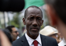 Bally Bagayoko, maire de Saint-Denis, au cœur du débat sur la laïcité et la loi de 2004 encadrant le port de signes religieux ostensibles dans les écoles publiques.